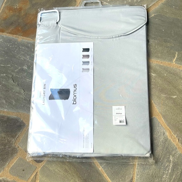 Blomus- Frisco Laundry Bin in Sand - Picture 6 of 9